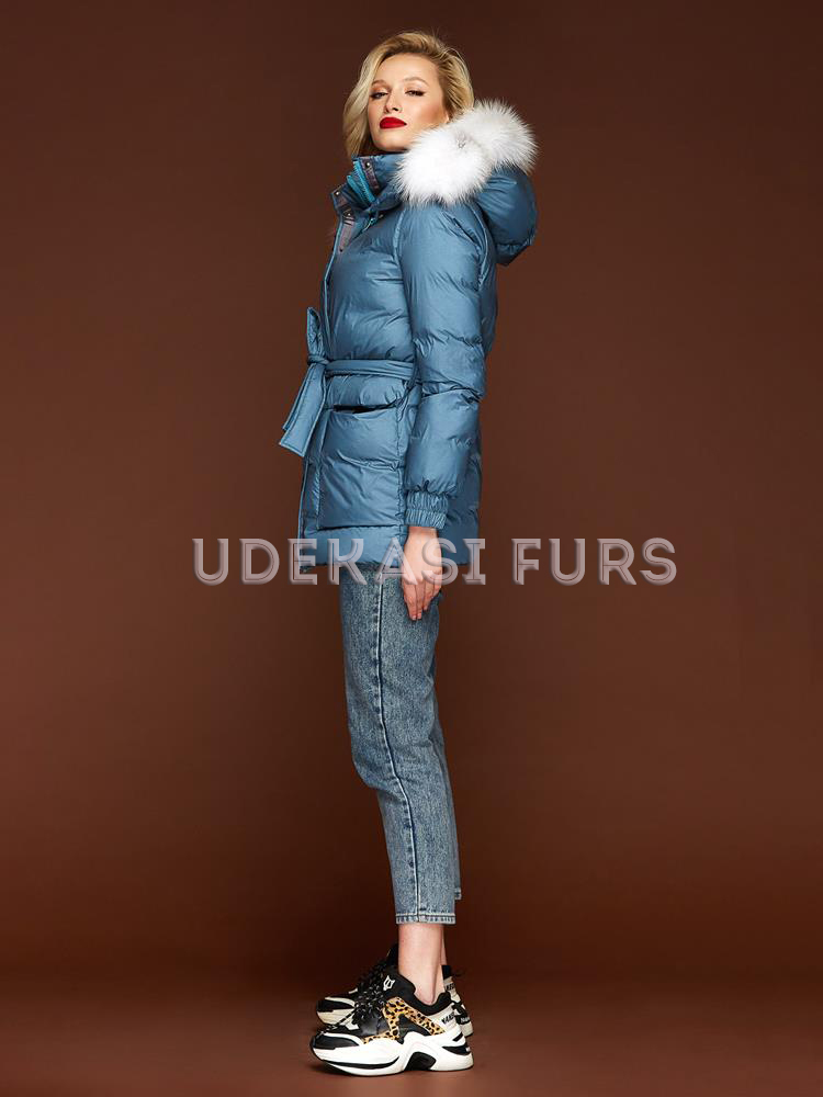 Пуховик с натуральным гусиным пухом и опушкой из лисы Shadow Frost 5448-006 от Udekasi Furs